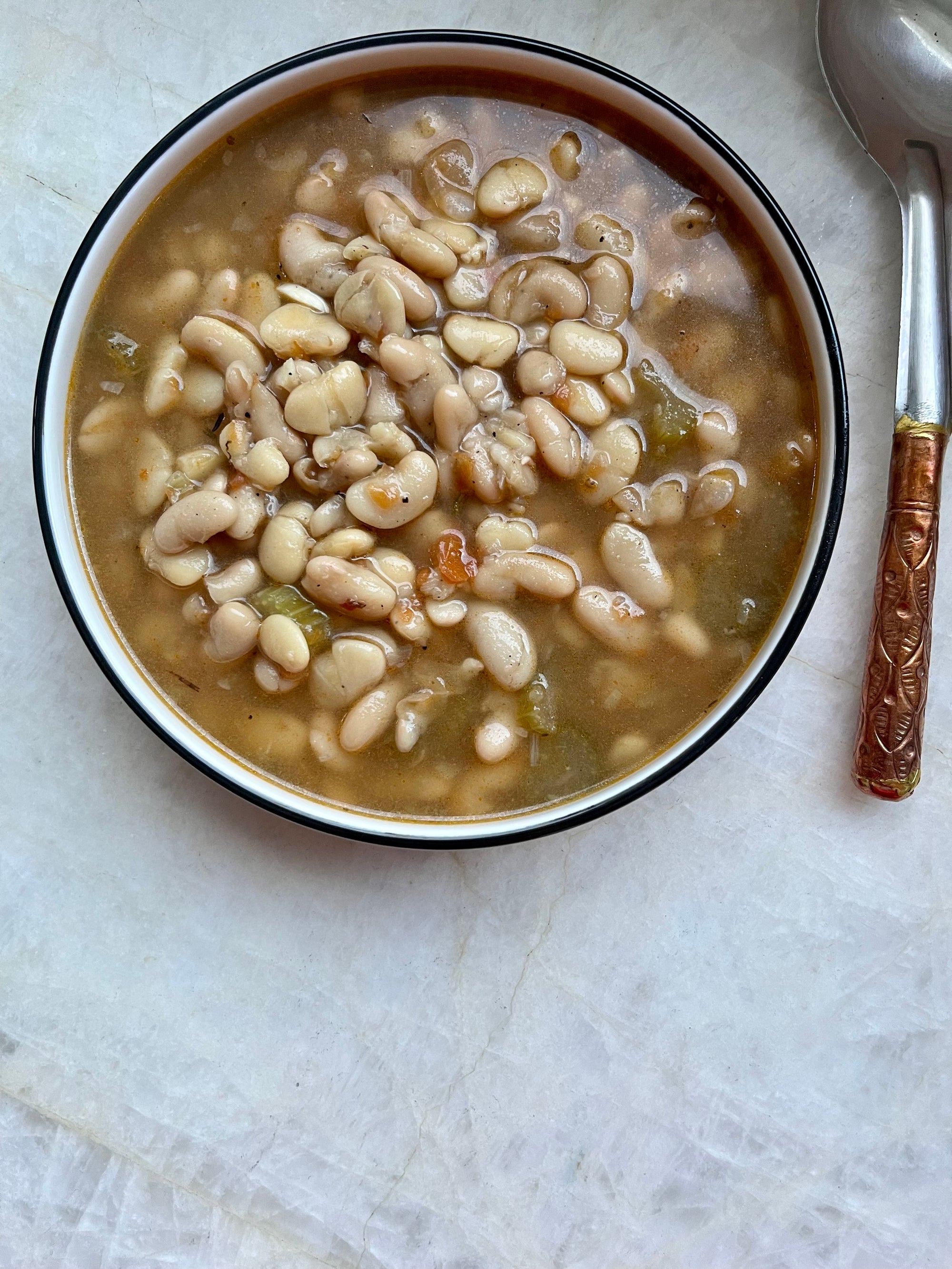 Instant Pot: White Bean Soup with Mushroom Powder