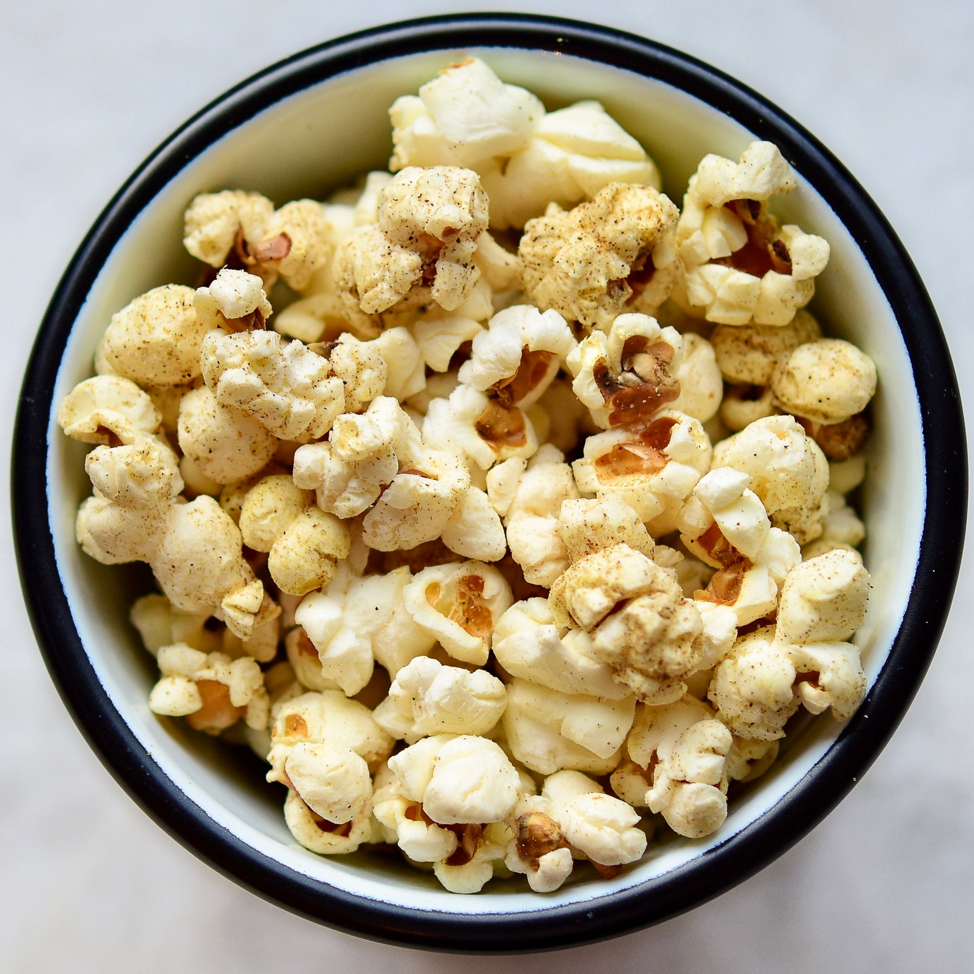 Stovetop: Spiced Popcorn in Coconut Oil